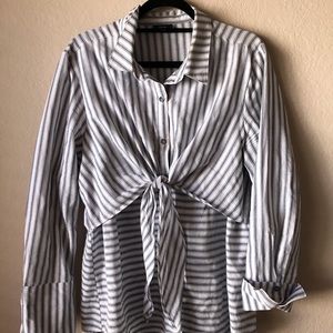 Button-down shirt with Tie